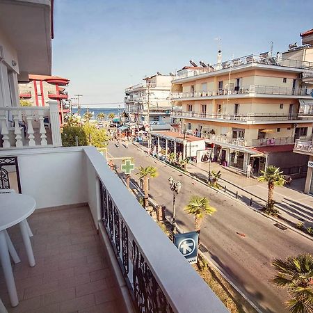 Hotel Chronis Paralía 외부 사진