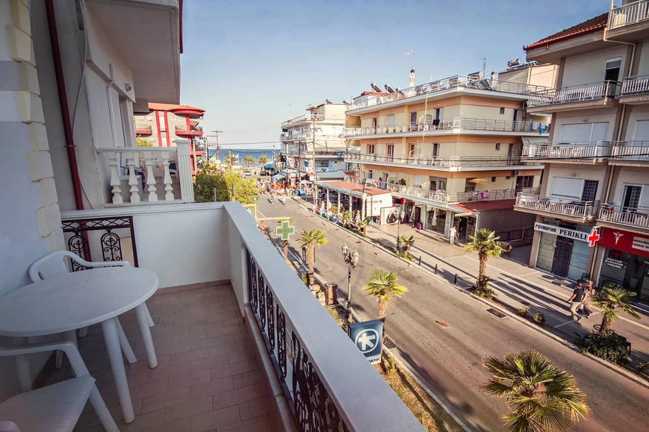 Hotel Chronis Paralía 외부 사진