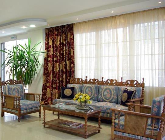 Hotel Chronis Paralía 외부 사진